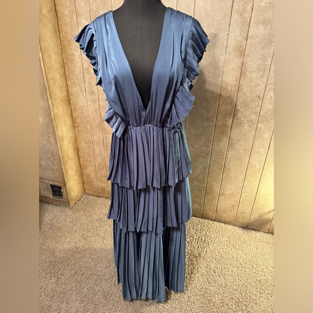 Elegant Blue Maxi Dress